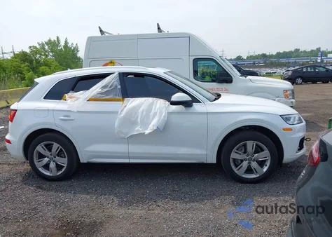 2018 Audi Q5 Premium Plus z USA, uszkodzony, nr VIN WA1BNAFY0J2249430